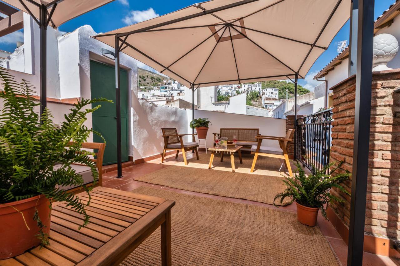 Encanto Guesthouse Канильяс-де-Асеитуно Экстерьер фото