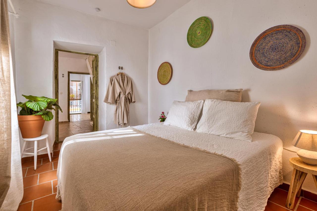 Encanto Guesthouse Канильяс-де-Асеитуно Экстерьер фото