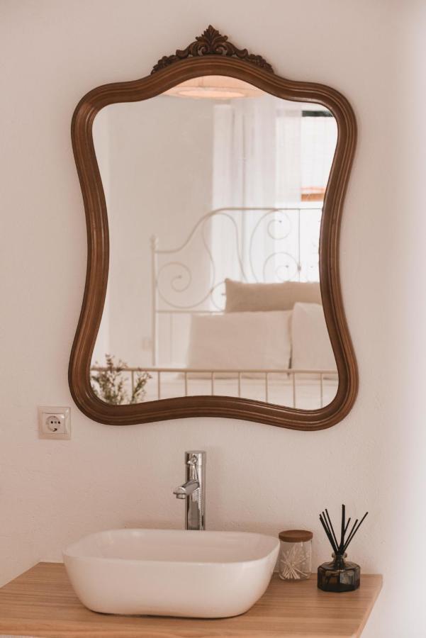 Encanto Guesthouse Канильяс-де-Асеитуно Экстерьер фото