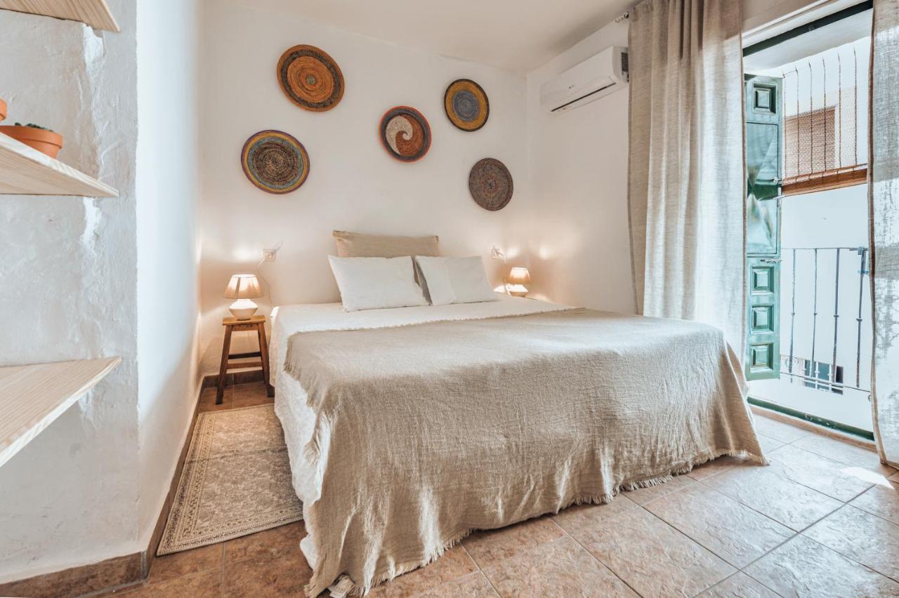 Encanto Guesthouse Канильяс-де-Асеитуно Экстерьер фото